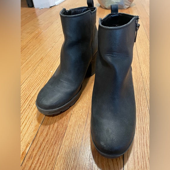 Mix No. 6 Black Ankle Bootie - Women’s Size 8.5 - Picture 2 of 5